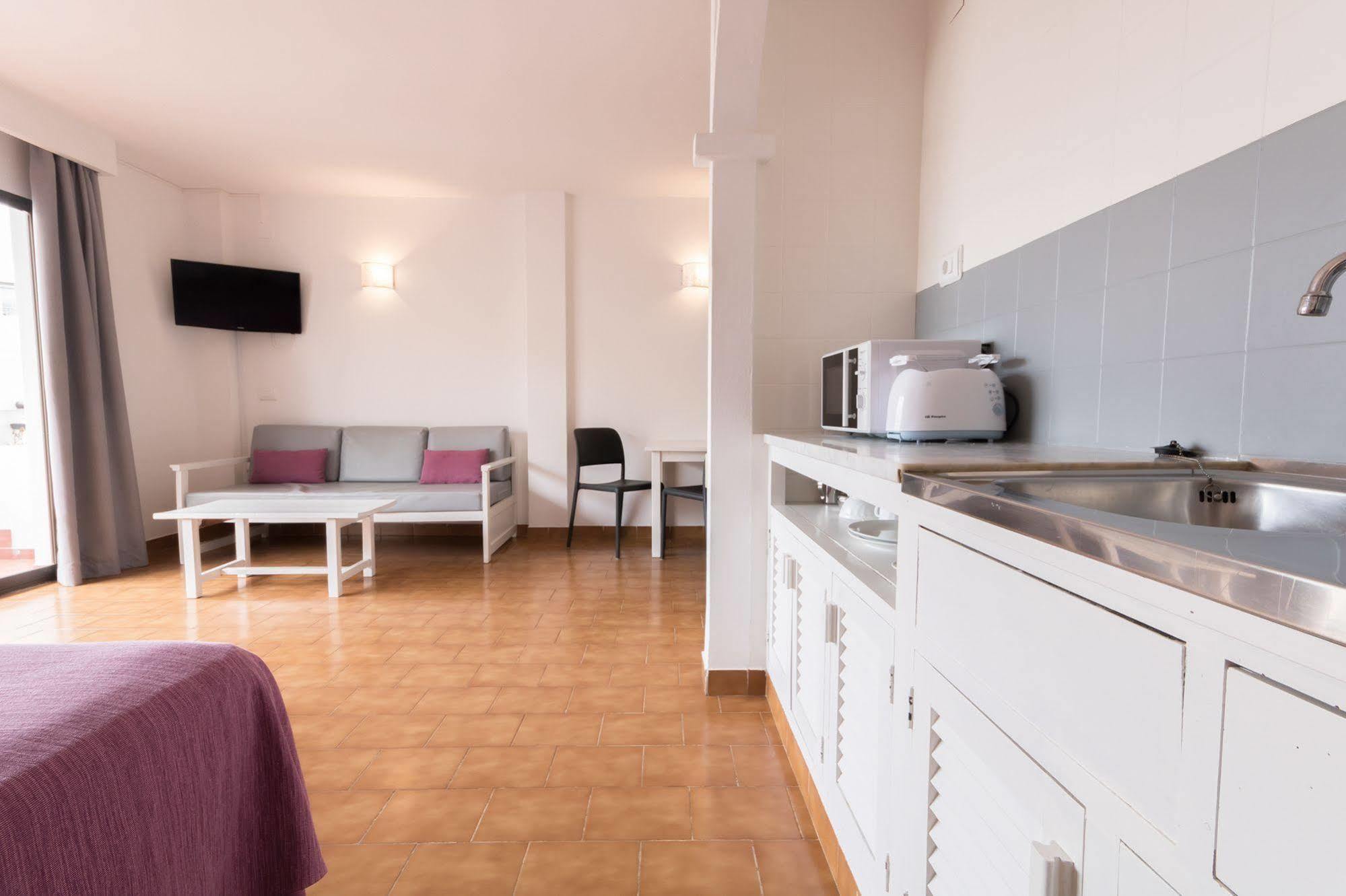 Apartamentos Orosol 2 By Typic Hotels Σαν Αντόνιο Εξωτερικό φωτογραφία